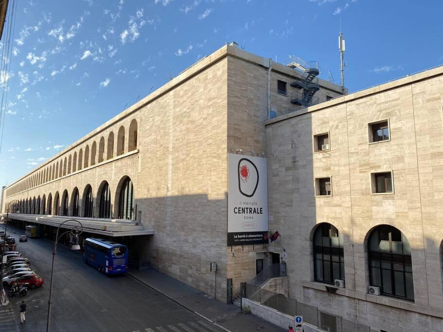 Francesco Romestay - Termini Buitenkant foto